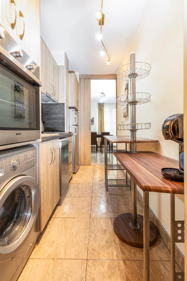 1Bd Apartment In A Calm Area Near The Centre By Flat Mаnager プロヴディフ エクステリア 写真